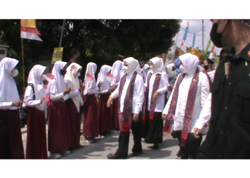 Hadir di Sragen, Ibu Negara Langsung Sapa Warga dan Bercengkerama di TK Pertiwi Kliwonan