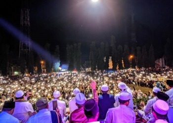 Ribuan Masyarakat Antusias Hadiri Mindahan Bersholawat