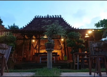 Berbagai Menu Tradisional Di hidangkan Di Cafe Joglo Susi