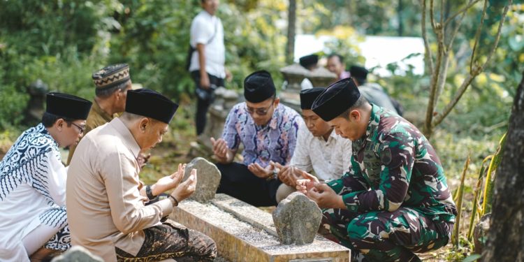 Tradisi Sambut Hari Jadi, Forkopimda Jepara Ziarah Makam Leluhur