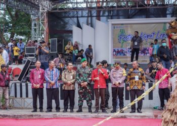 Festival Kupat Lepet di Pesta Lomban Jepara Jadi Rebutan Warga