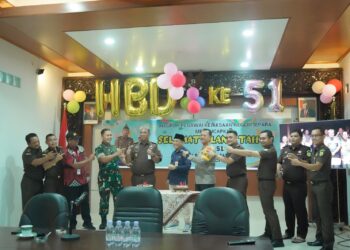 Dandim 0719/Jepara Bersama Forkopimda Beri Kejutan di Ultah Ke- 51 Kejari Jepara