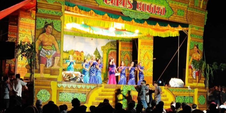 Ketoprak Laras Budoyo Ramaikan Sedekah Bumi Desa Rengging