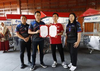 Gibran Solo Beri Gerobak CSR SHA Foundation dari PT SHA Solo Industrial Fuel & Marine Agent