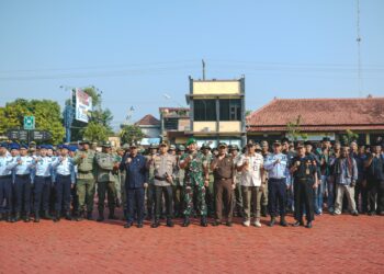 Hadiri Apel Kasatkamling, Dandim 0719/Jepara Berikan Ucapan Selamat Kepada Pos Kamling Berprestasi