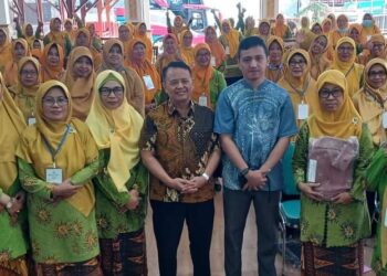 Umar Hasyim Hadiri Musycab Aisyiah Solo Utara , Ajak Para Ibu Peduli Politik