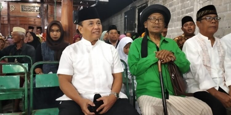 Cak Diqin Digandeng Umar Hasyim Sosialisasi Menuju Pileg 2024