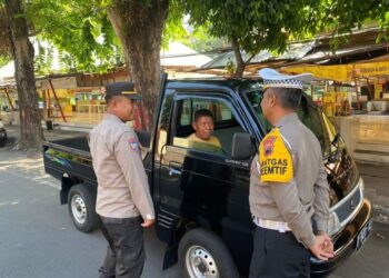 Satgas Preemtif Ops Patuh Candi 2023 Polres Jepara Berikan Himbau Tertib Berlalu Lintas