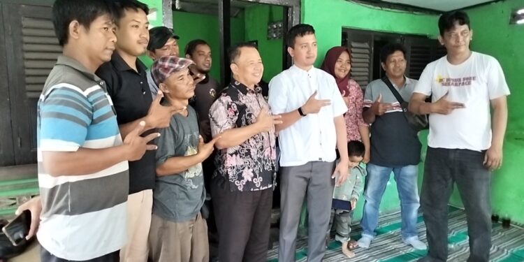 Caleg PAN Jebres Solo Dio Arafat Bonaparte Blusukan Sapa Komunitas BC Busur Sore Sekarpace