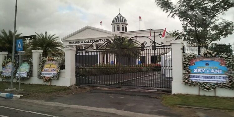 Live Report ke Pacitan Jelang Peresmian Museum Galery SBY Ani