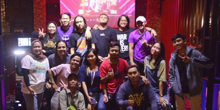 AKHIR PEKAN NONTON TRIBUTE TO SHEILA ON 7  DI ATAP LANIV RACOEN DAPAT SAKUTAMBAH