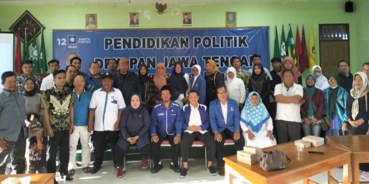 Pendidikan Politik DPW PAN Jawa Tengah di Boyolali , Umar Hasyim Minta Kader Jasmerah 