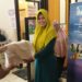Pedagang Pasar Klewer Kota Solo Disapa Caleg DPR Dapil 5 Jateng, Bagi Hadiah via Radio Gapura Klewer