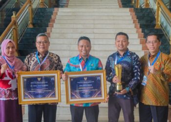 Buktikan Melalui Prestasi, Tirta Asasta Depok Raih Juara 2 BUMD Air Minum Terbaik Tingkat Nasional pada BUMD Award Kemendagri