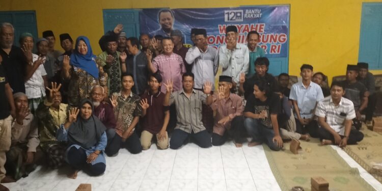 Pulang Kampung , Caleg PAN DPR-RI Umar Hasyim , Disambut Antusias Warga Jimbung Klaten