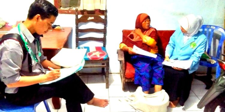 Mahasiswa D3 Keperawatan Stikes Mambaul Ulum Surakarta Jalani KKN di kota Boyolali Jawa Tengah