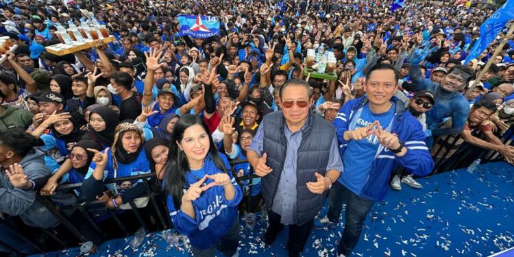 Susilo Bambang Yudhoyono (SBY), Turun Gunung , Dilereng Lawu , Ini Coment Mas Bro