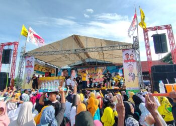 Prabowo Gibran Sragen Gegerkan Plupuh Lewat Aksi Senam Goyang Gemoy