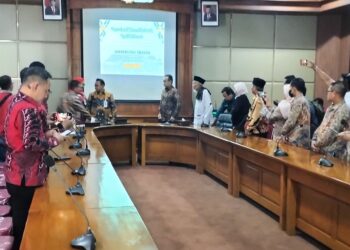 Cetak Sejarah UNISSRA Resmi Berdiri di Sragen , Pak Untung Lega