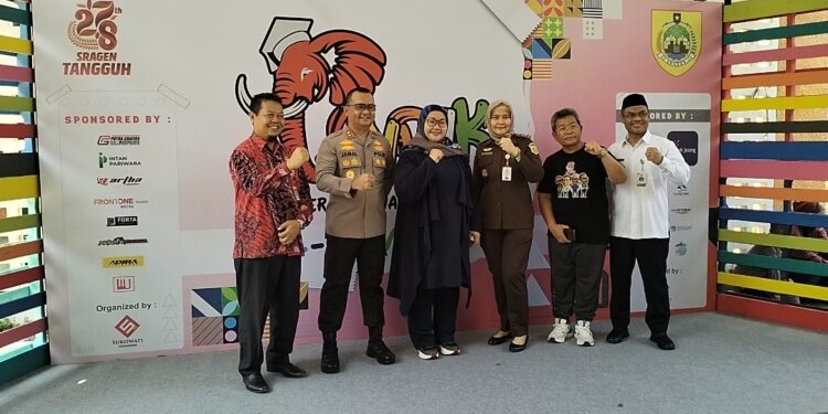 Ribuan Siswa Sragen Datangi SMS Lihat Pindik 2024 , Bupati Yuni : Inovasi Harga Mati Buat Sragen