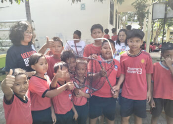 Panen Ikan Lele SD Negeri Ngemplak Mojosongo Solo Kampanye Gemar Makan Ikan