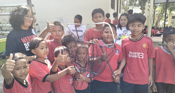 Panen Ikan Lele SD Negeri Ngemplak Mojosongo Solo Kampanye Gemar Makan Ikan