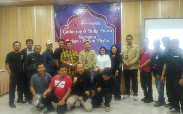 Bank Djoko Tingkir Kembali Gelar Gathering dan Buka Bersama dengan Awak Media , Recanakan Undang Sheila on seven