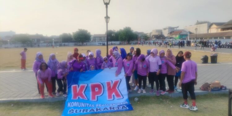 KPK Solo Bersama KORMI mengelorakan “Sport for All” di Alkid Keraton Surakarta 