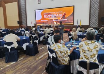 Bahas MBG dan Kopdes , RAT Koperasi Pinsar Petelur Nasional di UNS Tower 