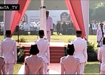 Bupati Sigit Bangga Paskibra HUT RI ke-80 di Stadion Taruna