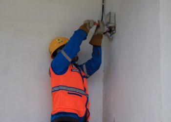 PLN UP3 Surakarta , Sambut Hari Pelanggan Nasional, PLN UP3 Surakarta berikan Sambungan Listrik Gratis LUTD 