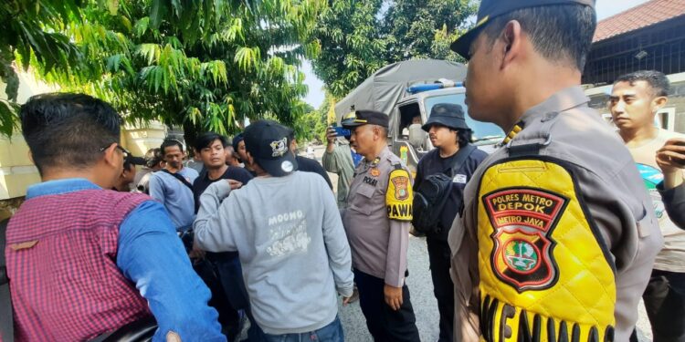 Operasi Pekat 2025, Polres Metro Depok Jaring Tujuh Orang Debt Collector (Matel)