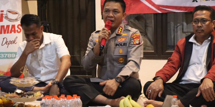 Ngopi Kamtibmas Bersama Kapolres Metro Depok : Pererat Hubungan Polisi dan Masyarakat