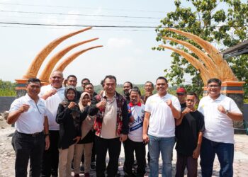 PLN Icon Plus Dukung Work With Society dan Launching WiFi Gratis – Program Desa Super Village ( Desa Berdaya ) di Srage