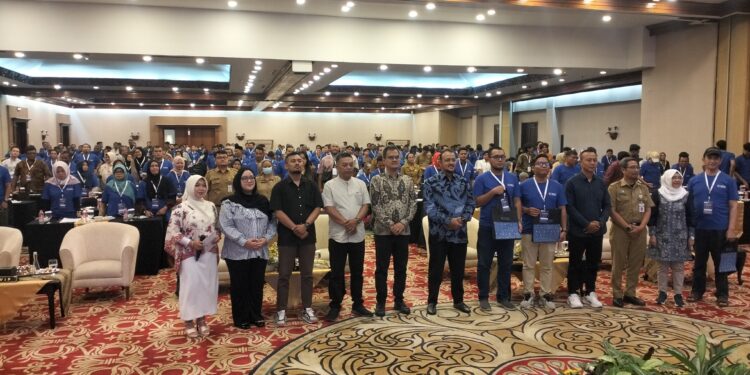 Hatta Anggota DPR RI F-PAN Gandeng Kementerian Perindustrian Cetak Pengusaha Baru IKM