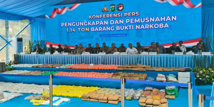 Polda Metro Jaya Musnahkan 1,14 Ton Barang Terlarang