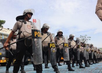 Kapolres Metro Bekasi Cek Latihan Dalmas, Tegaskan Kesiapan Personel Hadapi Dinamika Kamtibmas