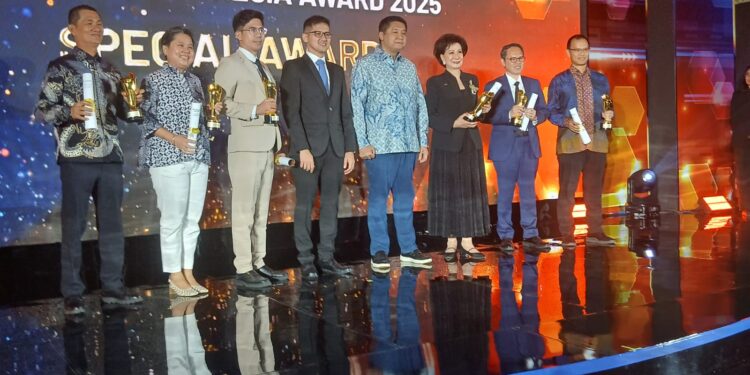 Malam Anugerah Properti Award 2025 PT .Pakuwon Jati Tbk.Meraih The Stand out Developer