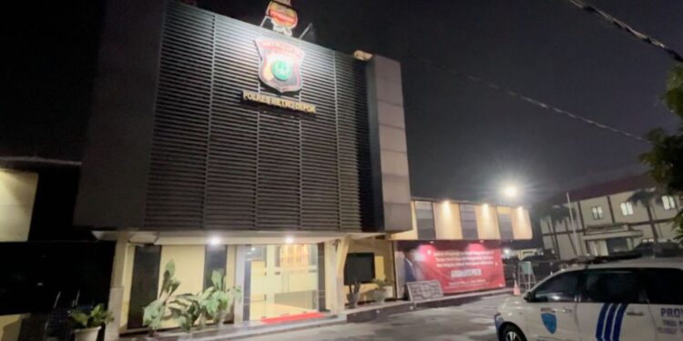 Polres Metro Depok Amankan Pelaku Penjual Obat Terlarang