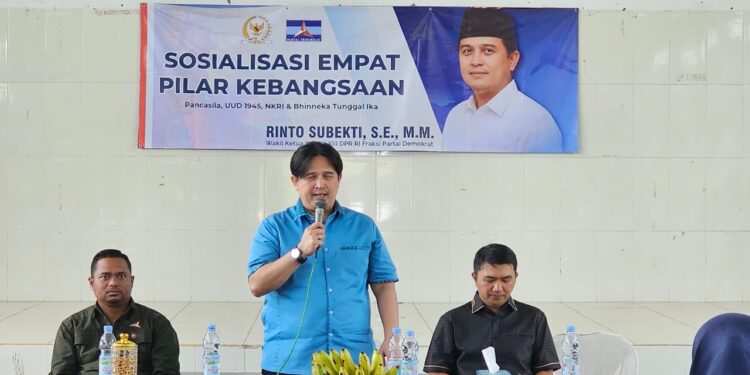 WAKIL KETUA KOMISI XIII DPR RI RINTO SUBEKTI GELAR SOSIALISASI EMPAT PILAR: TEKANKAN PENTINGNYA GOTONG ROYONG UNTUK KEUTUHAN NKRI