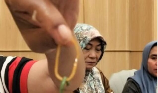 Diduga Sajikan Makanan Terkontaminasi dan Tak Berikan Struk PPN,Restoran Seafood 38 di Meruya Dilaporkan ke Polres Jakbar