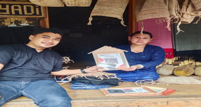 Dukung UMKM Adat, BRI BO Rangkasbitung Gandeng Perajin Baduy Luar Gunakan QRIS