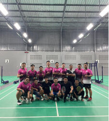 BRI BO Bumi Serpong Damai Gelar Kegiatan Olahraga Rutin Badminton