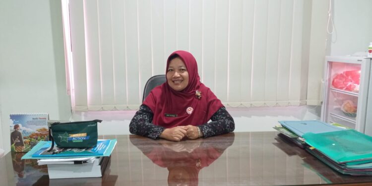 Jepara Menanam Di Lahan Kritis.