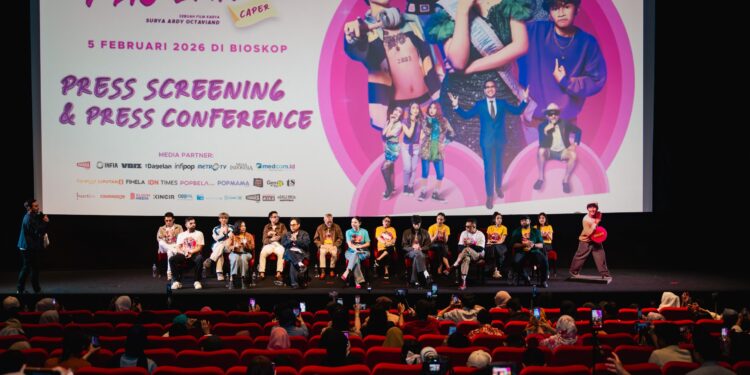 Film Check Out Sekarang, Pay Later (CAPER) Jadi Obat Pusing Nasional