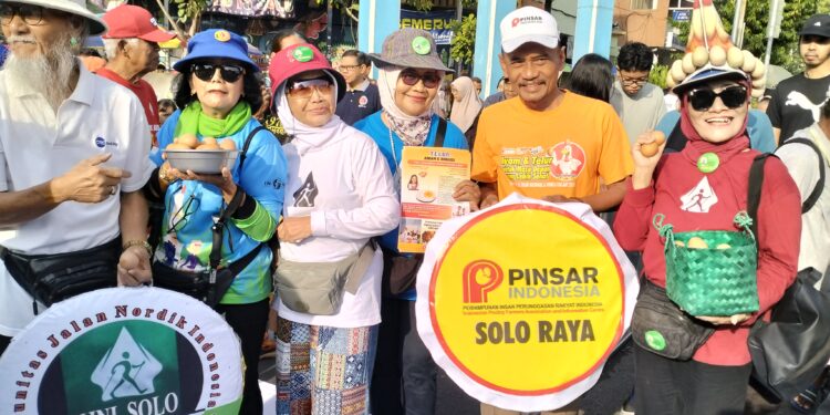 Sambut Ramadan, PINSAR Solo Raya Bagi 5000 Telur di CFD