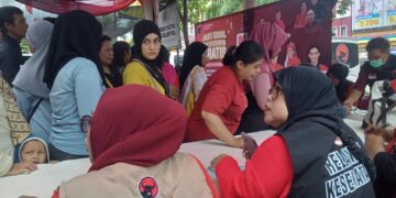 “PDIP Penuhi Janji: Pengobatan Gratis, Takjil, dan Buka Puasa Bersama Warga Depok!”