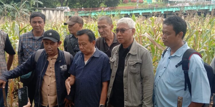 Warga Tuntut Ganti Rugi Tanah Terdampak Proyek Tol
