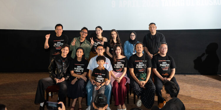 Film Ayah, Ini Arahnya Ke Mana, Ya? Persembahan Rumah Produksi Five Elements Pictures dan Disutradarai Kuntz Agus, Tayang di Bioskop Nasional Mulai 9 April 2026