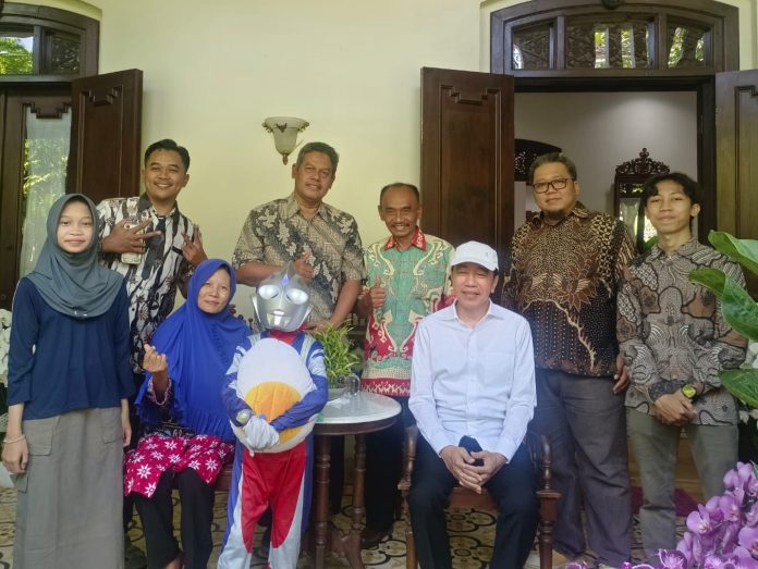 Sowan Jokowi , Peternak Rakyat Solo Raya Curhat Soal Harga Yang Anjlok